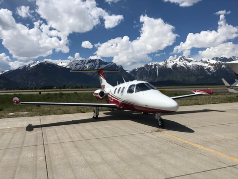 Pilot Doug McMillans plane.jpg